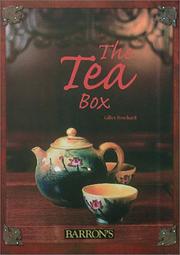 Cover of: The tea box : =: La boite d the