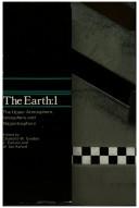 The Earth, 1 by V. Canuto