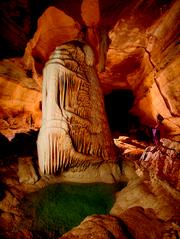 Cumberland Caverns by Larry E. Matthews