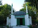BAITU HAMD, Mesjid Pertama di DENMARK Milik Jemaat Muslim Ahmadiyah by M. Amin Djamaluddin
