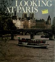 Cover of: Looking at Paris by Yvonne Deslandres