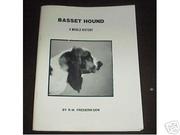 Basset hound by R. W. Frederiksen