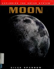 Cover of: Moon by Giles Sparrow