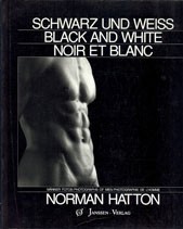 Cover of: Schwarz und Weiss / Black and White / Noir et Blanc  by Norman Hatton