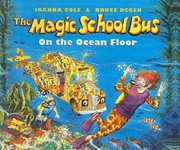 Cover of: Magic School Bus On The Ocean Floor by Joanna Cole