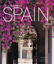 Great Gardens of Spain by Eduardo Mencos