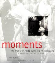 Cover of: Moments: The Pulitzer Prize Photographs