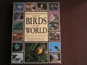 Cover of: The Hamlyn photographic guide to birds of the world | 