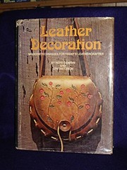 Cover of: Leather decoration | Lyn Taetzsch
