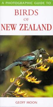 Cover of A photographic guide to birds of New Zealand