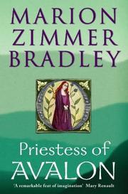 Cover of: Priestess of Avalon